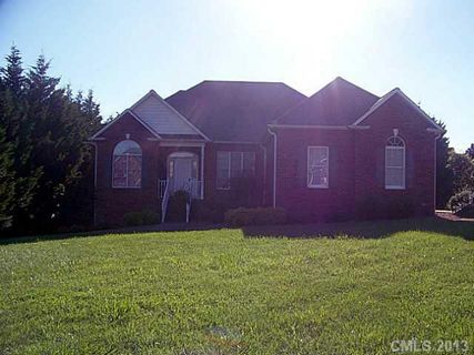 407 Ne 9th Avenue
