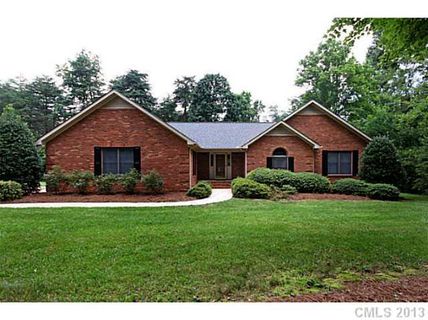 131 Tall Oak Drive