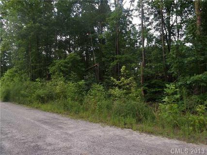 318 Shannon Loop sold home in Lake Haven, Denver, NC