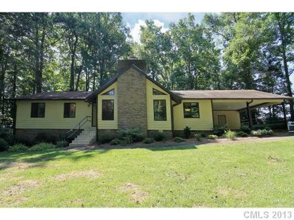 8420 Pompano Road sold home in Cedar Hills, Harrisburg, NC