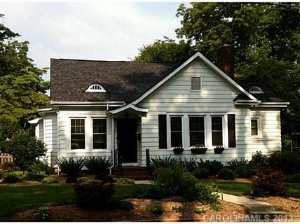 207 N Central Avenue sold home in Downtown, Belmont, NC