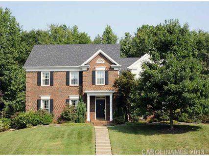 10009 Lampkin Way