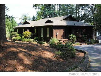 16336 Croatan Court 128