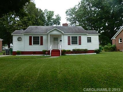 2437 Morton Street sold home in Dowd Heights, Charlotte, NC