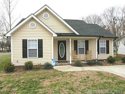 102 Crestview Drive