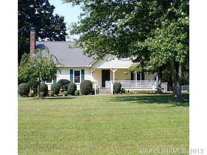 17031 Knoxwood Drive