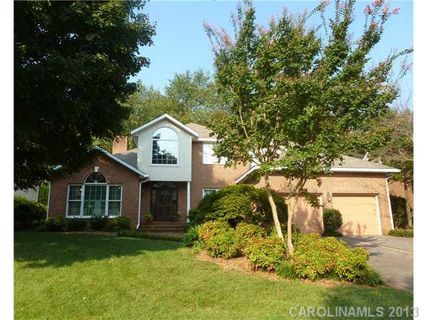 1003 Argyle Court
