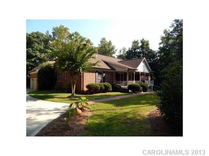 1584 Old Tara Lane