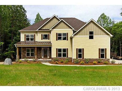 686 Kenway Loop