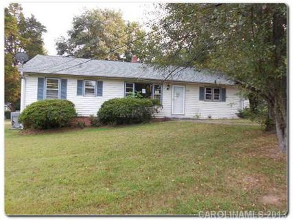 2235 Glenraven Avenue sold home in Richland Park, Gastonia, NC