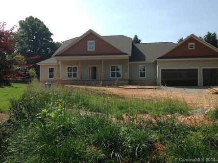 135 Palmetto Drive
