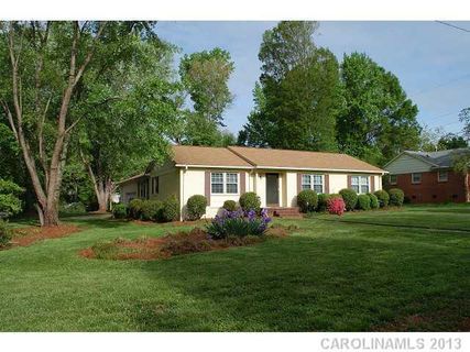 1501 Redcoat Drive