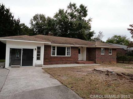 1814 Davis Park Road
