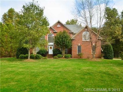 6141 Hunter Lane sold home in Weddington Woods, Matthews, NC