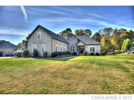 148 Riverchase Lane
