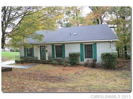 936 Plumstead Road