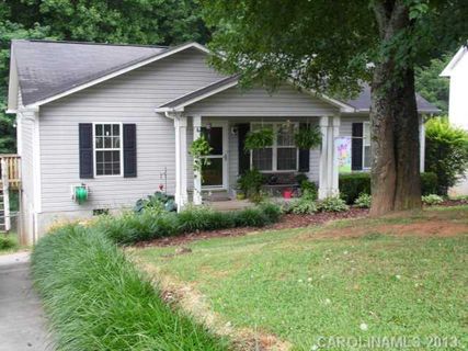 704 Willow Road