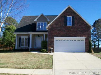 1330 Moonshadow Lane