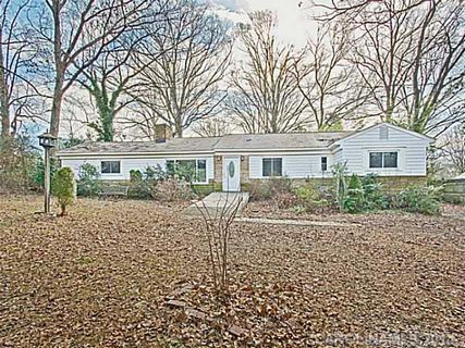 326 Heathwood Road sold home in Wendover Hills, Charlotte, NC