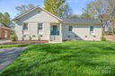 2908 Archdale Drive sold home in Charlotte, SC