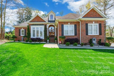 2500 Barrington Court sold home in Royal Oaks, Rock Hill, SC