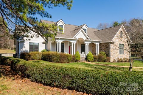 103 Blackstone Court
