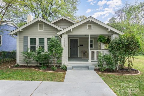 1333 Shamrock Drive sold home in Shamrock, Charlotte, NC