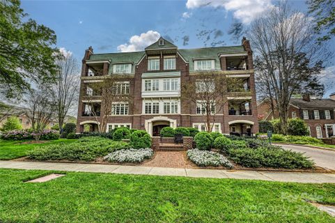 2223 Croydon Road 102