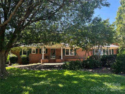 1617 Museum Road sold home in Beverly Heights, Statesville, NC