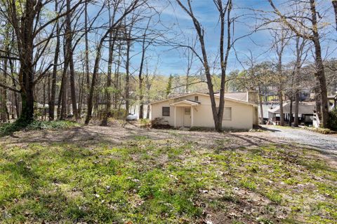 9837 Pine Tree Road sold home in country club estates, Norwood, NC