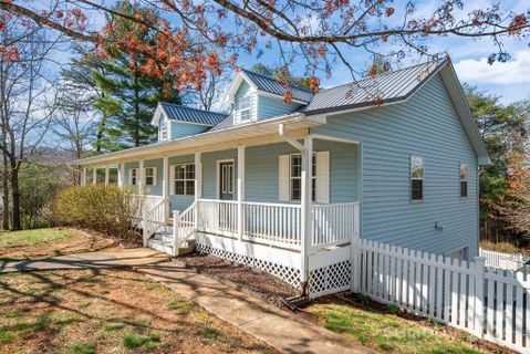 39 Red Maple Drive sold home in Little Flat Creek, Weaverville, NC
