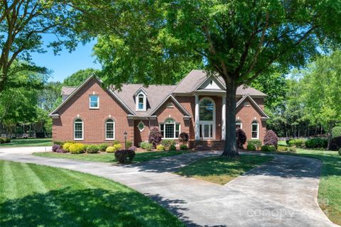 401 Valley Run Drive 60 sold home in Walden At Providence, Waxhaw, NC