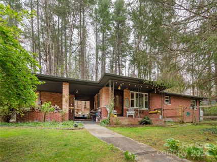 108 Virginia Avenue sold home in Osceola Lake Park, Hendersonville, NC