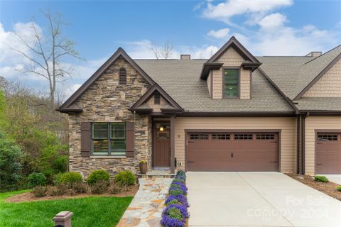 11 Meadow Vista Court