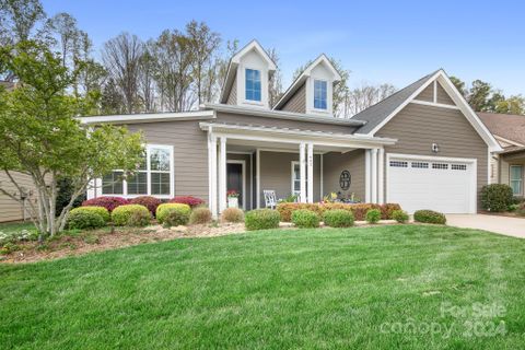 662 Tallulah Falls Drive