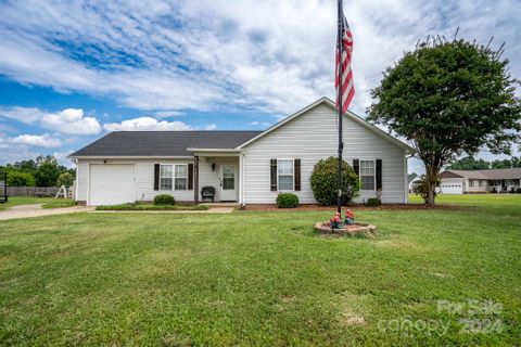 744 Faith Street sold home in Victoria Place, Oakboro, NC
