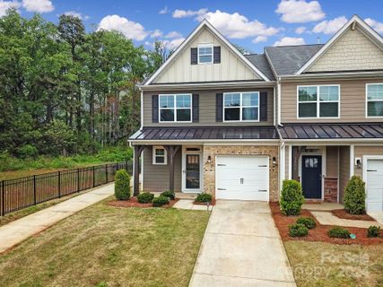 5507 Harris Cove Drive sold home in The Enclave at Davis Lake, Charlotte, NC