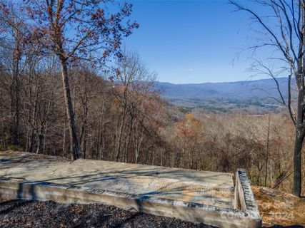 636 Shiners Ridge sold home in Fontana View, Almond, NC