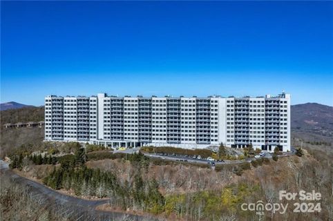 303 Sugar Top Drive 2705 sold home in Sugar top Resort Condominiums, Sugar Mountain, NC
