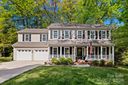 1319 Sea Mist Drive sold home in Matthews, SC