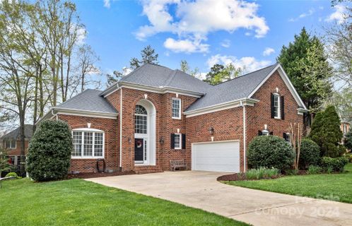17022 Winged Thistle Court