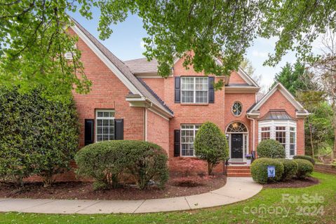 800 Carisbrooke Lane