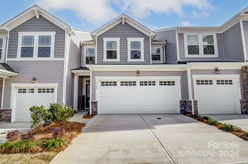 7018 Levelcross Lane sold home in Northfield Crossing, Charlotte, NC