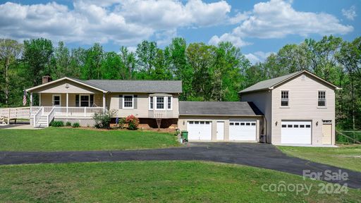 229 Oakridge Road sold home in Oakridge Acres, Stanley, NC