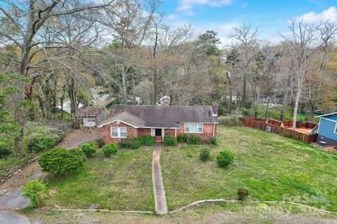 6 Pineview Street sold home in Busbee Heights, Asheville, NC