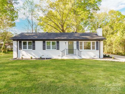 1029 Candlewood Lane sold home in Hillcrest, Rock Hill, SC