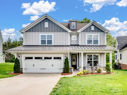 Previously sold for $715,000