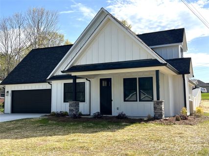 600 Smith Street