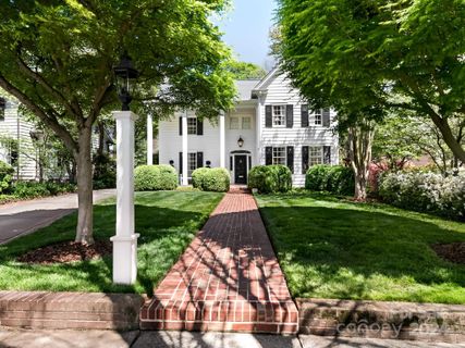 2037 Beverly Drive