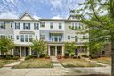 9443 Ainslie Downs Street sold home in Charlotte, SC
